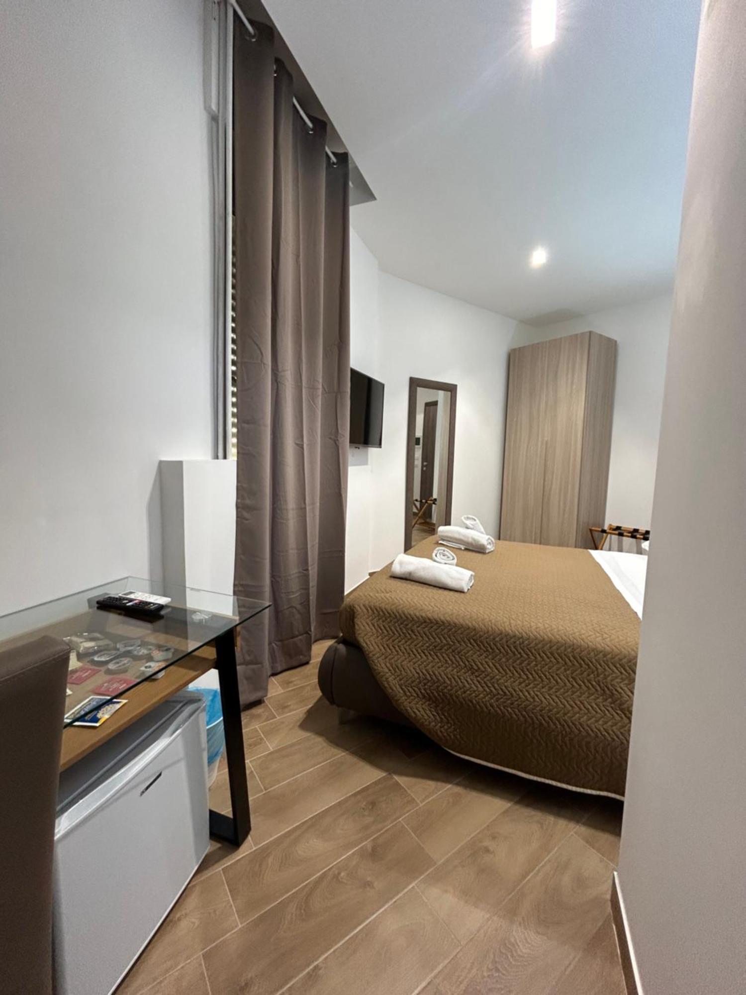 Grimaldi Comfort Guest House Exterior foto
